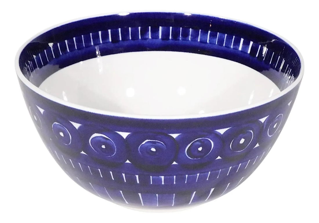 Ulla Procope Arabia Valencia Ceramic Bowl Finland Blue 8.5: Ulla Procope Arabia Valencia Ceramic Bowl Finland Blue 8.5 Iconic Arabia Valencia bowl designed by Ulla Procope, made in Finland circa the 1960s. It is in excellent, original, clean, ready-to-use cond