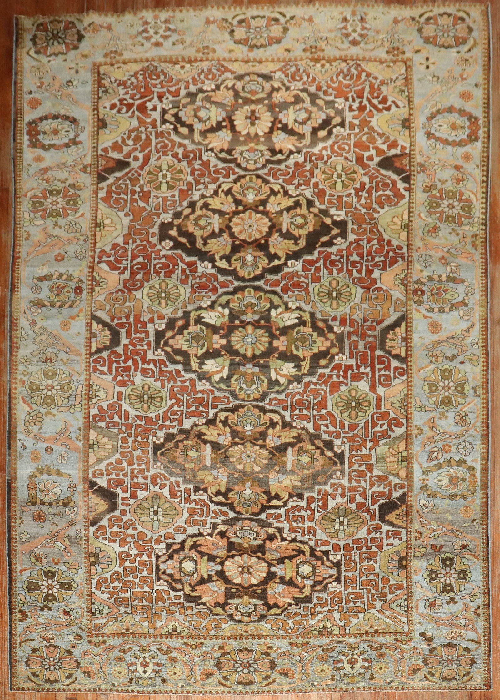 8' 8" x 13' 1" Persian Bakhtiari Room Rug 1920s (1 of 7)
