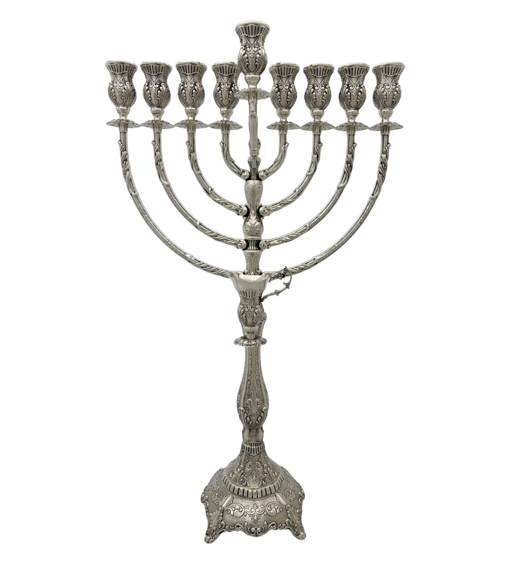Handmade 925 Sterling Silver Ornate Chanukah Menorah 27.5 Inches: Handmade 925 Sterling Silver Ornate Chanukah Menorah 27.5 Inches This exquisite Chanukah menorah is meticulously handcrafted from fine 925 sterling silver, showcasing a stunning leaf chased swirl orna
