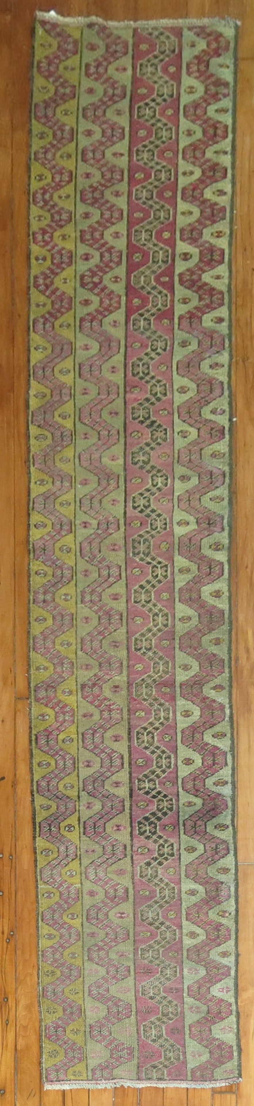 1' 7" x 10' 5" Melas Turkish runner borderless Ghiordes (1 of 5)