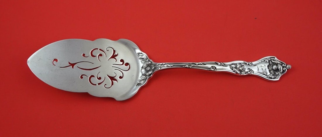Reed and Barton Intaglio Sterling Silver Cake Pie Server 11 inch pierced (1 of 2)