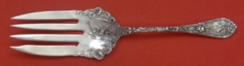 Sterling Silver Serving Fork Dauphin Pattern by Durgin-Gorham 8 3/4 Inch: Sterling Silver Serving Fork Dauphin Pattern by Durgin-Gorham 8 3/4 Inch This is a sterling silver cold meat fork in the Dauphin pattern by Durgin-Gorham. The fork measures 8 3/4 inches in length, is 