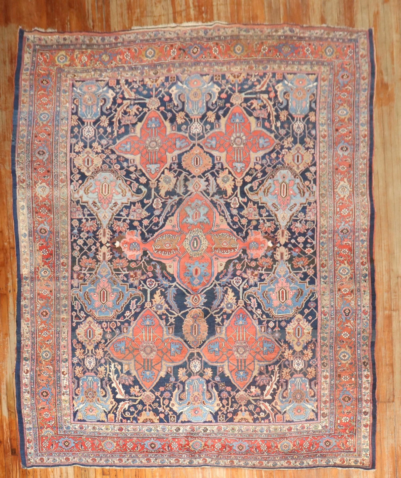 Large Scale Worn Persian Bidjar Rug: Large Scale Worn Persian Bidjar Rug Late 19th Century Large Scale Design Geometric Persian Bidjar distressed rug Dimensions: 9' 5" x 12' 7" (287 x 384 cm) Type: Bidjar Category: Room Condition: Pre-Ow