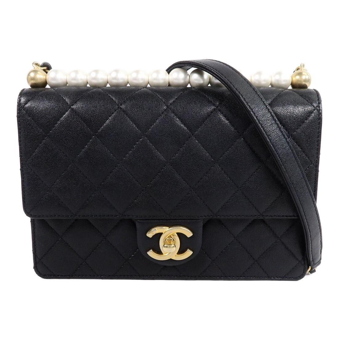 CHANEL AS0585 Pearl Flap Shoulder Bag Black Calfskin CC GHW: CHANEL AS0585 Pearl Flap Shoulder Bag Black Calfskin CC GHW Medium Chanel shoulder bag in black calfskin leather with a flap front, CC turn-lock closure, pearl-accented chain strap, and black frame co