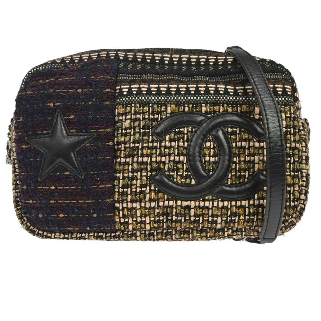 Chanel Single Chain Shoulder Bag Brown Tweed Matelasse Flap Turnlock: Chanel Single Chain Shoulder Bag Brown Tweed Matelasse Flap Turnlock Chanel Paris-Dallas camera bag in brown tweed with matelasse quilting and a flap turnlock closure. This women's shoulder bag featur