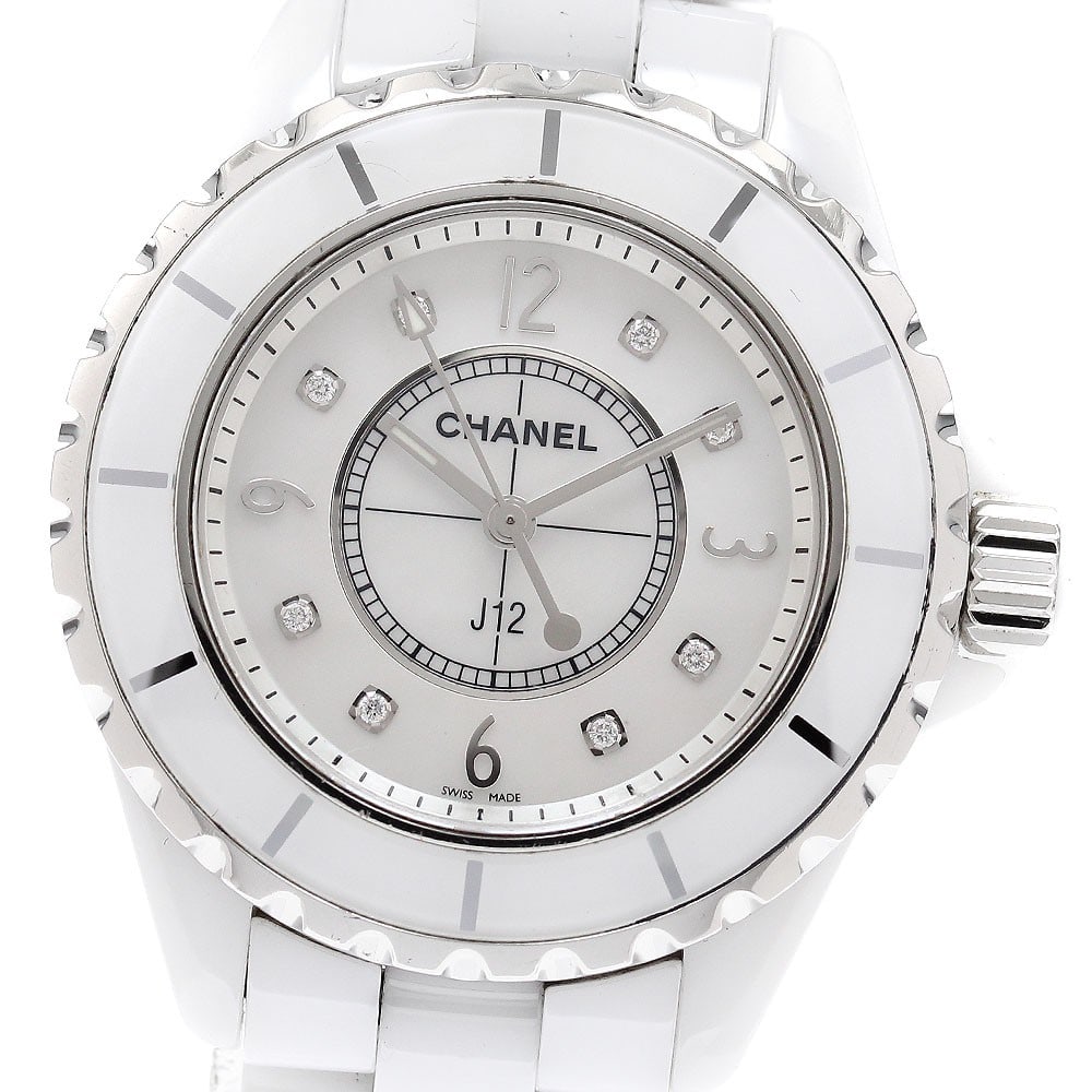 CHANEL J12 H2422 33mm White Ceramic Diamond Quartz Womens Watch: CHANEL J12 H2422 33mm White Ceramic Diamond Quartz Womens Watch Pre-owned CHANEL J12 women's wristwatch with a white ceramic and stainless steel design, featuring a white shell dial, 8-diamond accents