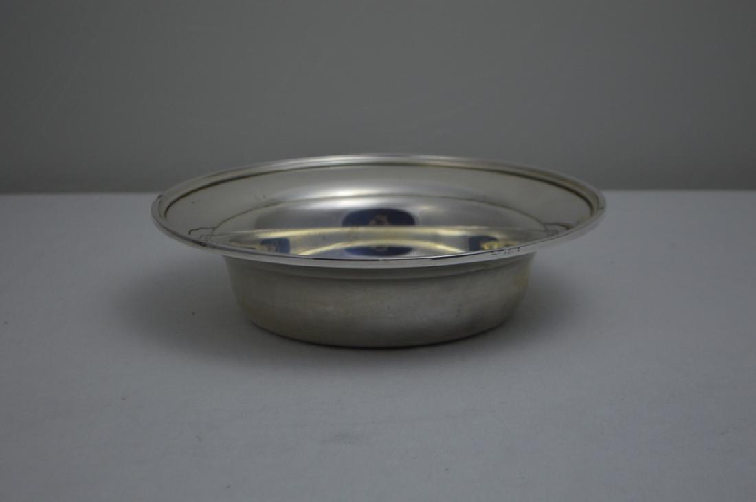 S Kirk and Son Sterling Salver: Marked on base, with a wide moulded lip. Property of Walter Wagner