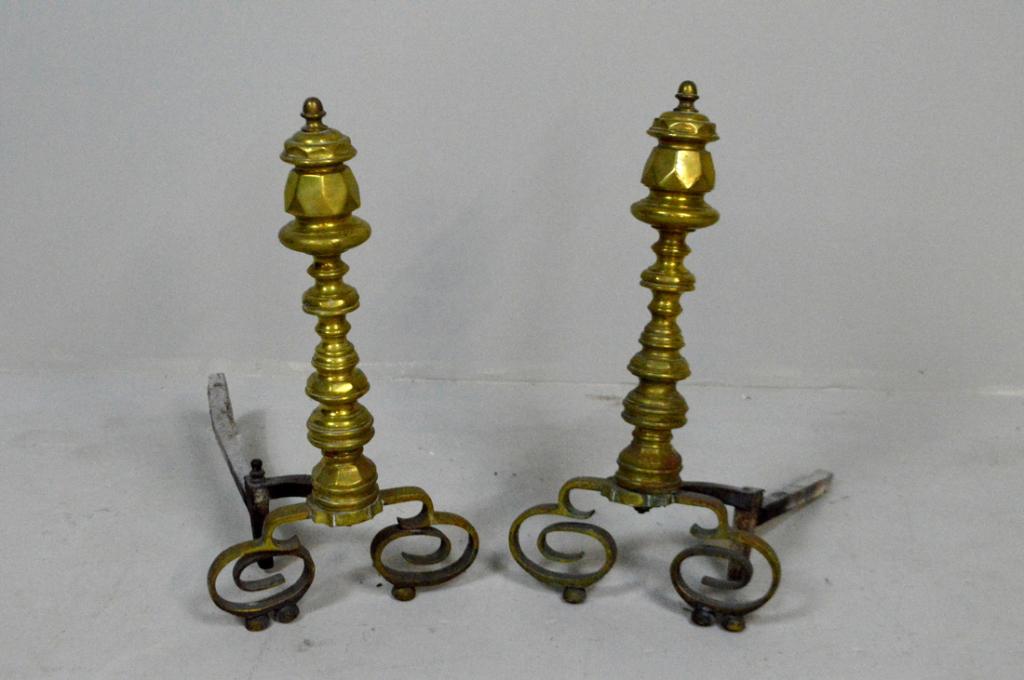 Pair of Brass Andirons: Andirons are 22 x 12 x 19