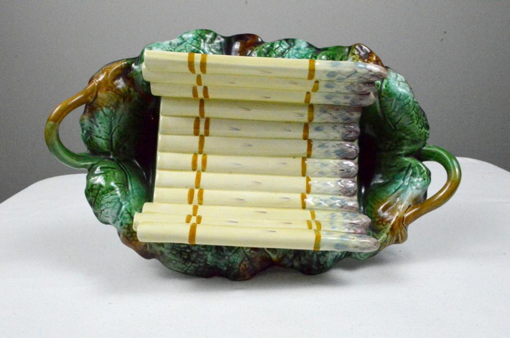 Creil Montereau Majolica Asparagus Server (1 of 6)