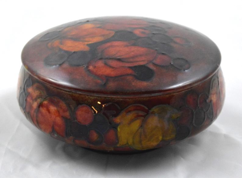 Moorcroft Covered Dish Circa 1920 (1 of 8)