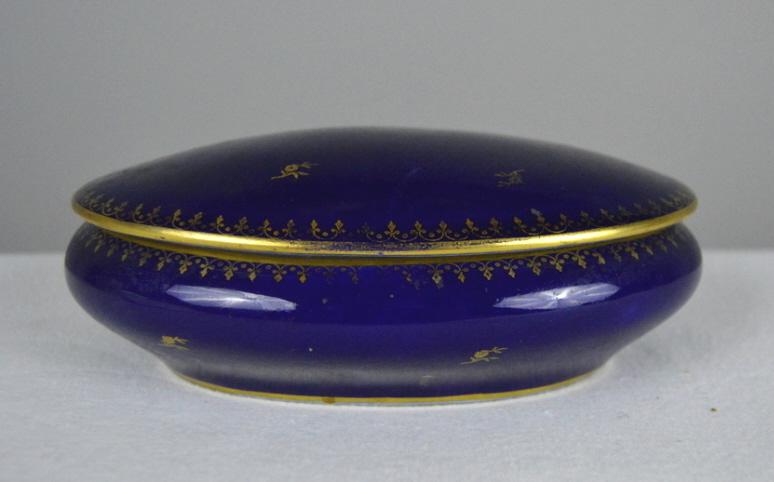 Limoges Covered Oval Box (1 of 6)