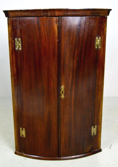 George III Mahogany Corner Cabinet (1 of 10)