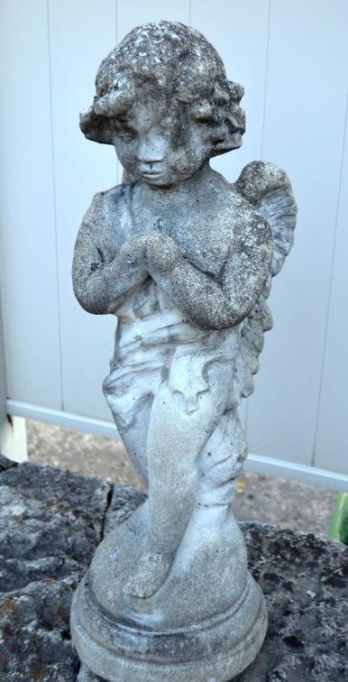 Cherub Angel Garden Statue (1 of 5)