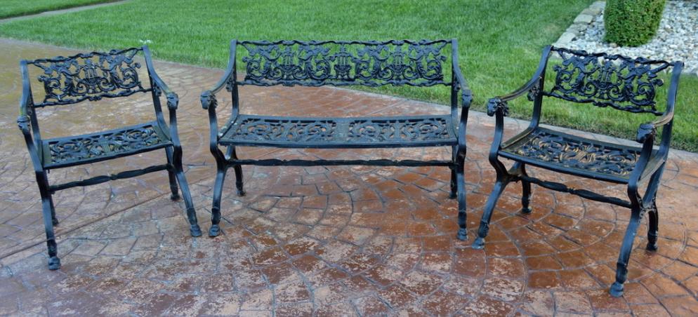 Victorian Three Piece Cast Iron Garden Set (1 of 6)