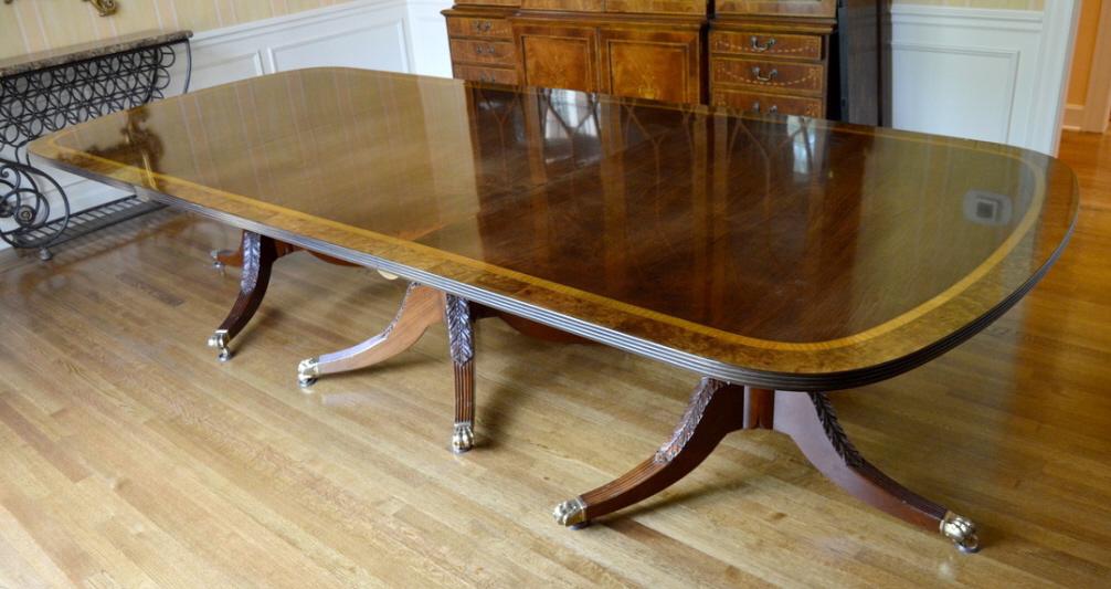 Regency Style Three Pedestal Dining Table (1 of 20)