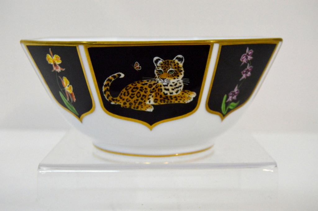 Hand Signed Lynn Chase 