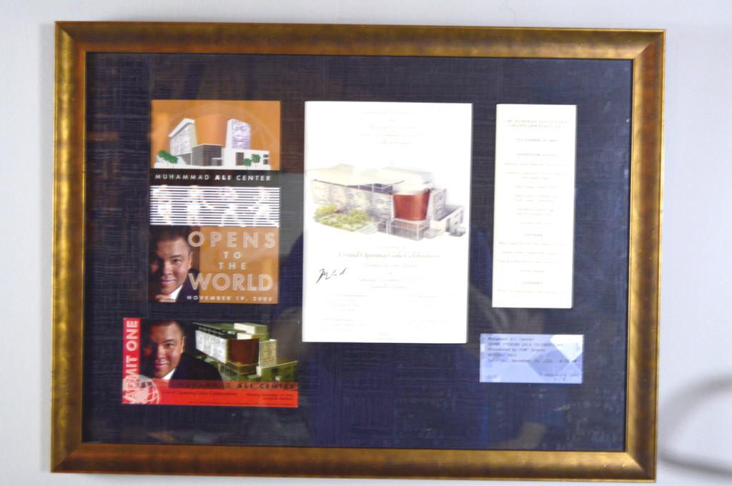Commemorative Muhammad Ali Center Framing (1 of 7)