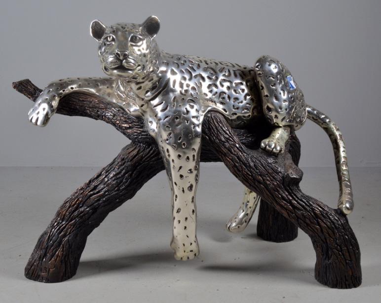 Ricardo Del Rio (20th Century), for D: Silver Leopard on a Branch, 31/500 Silver and Bronze Signed and editioned on branch 28.3 x 41.3 x 23.6 in, 165 lbs Condition: No apparent flaws Property of Anthony French. Sr.