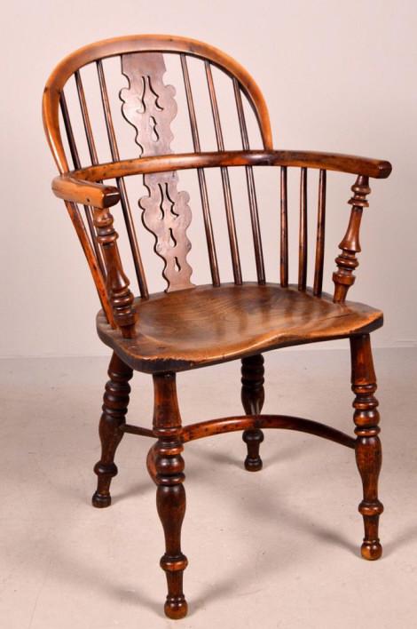 Elm Sack Back Windsor Chair (1 of 13)