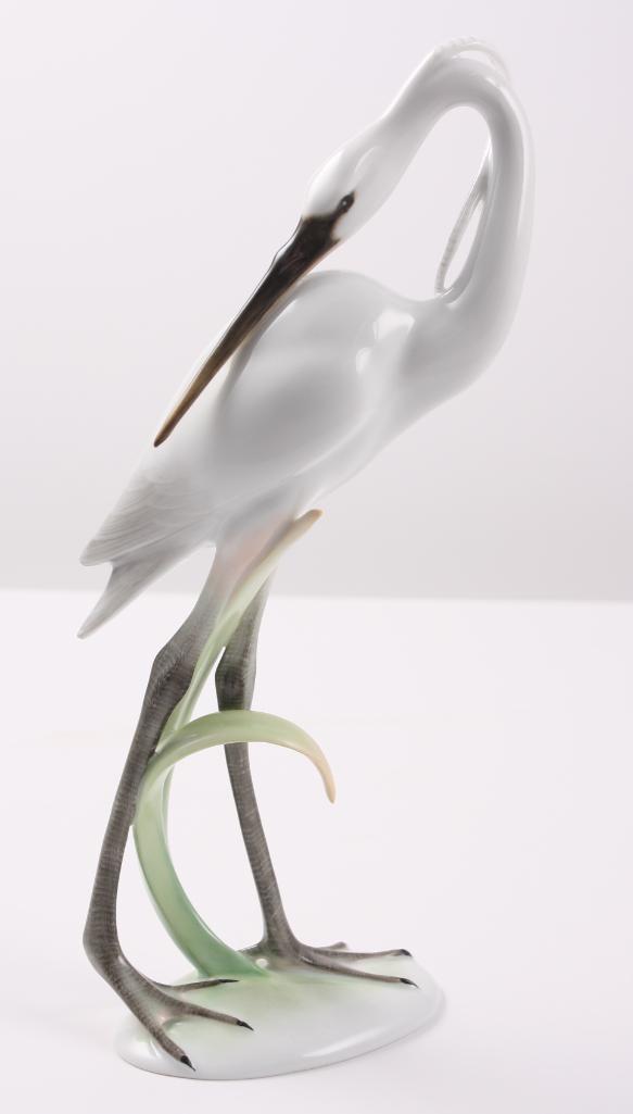 Herend Figurine - Egret or Heron Bird: Hand Painted in Natural Matte. Signed with Herend marks: 5189-0-00 C F95 (June '95) Dimensions Approximately: 11 x 5 x 4 in. NOTE: No apparent flaws