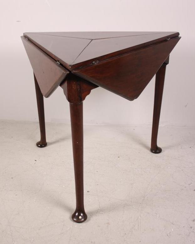 Queen Anne Style Tri-Drop Table (1 of 13)