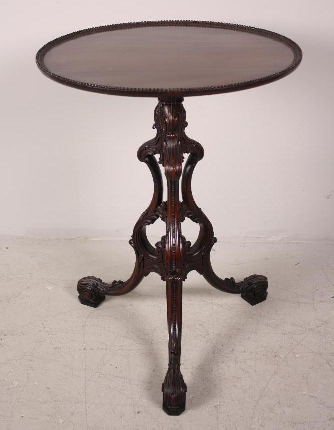George III Style Tilt Top Tea Table (1 of 10)