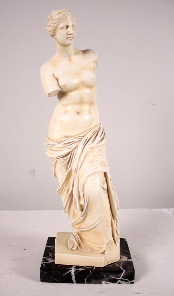 Venus DeMilo Statue (1 of 12)