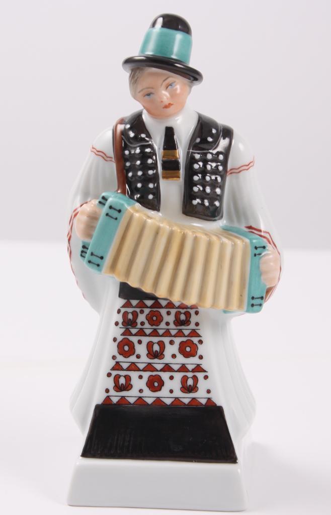 Herend Hungarian Wedding Figurine - Accordion Player (1 of 6)
