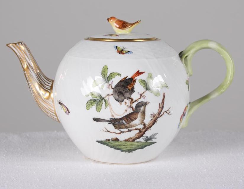 Herend Porcelain - Tea Pot with Lid (1 of 9)