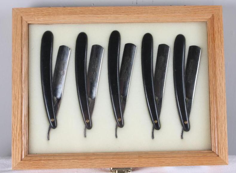 Boxed Set of Timber Wolf Straight Razors (1 of 3)