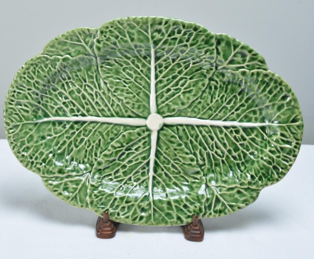 Bordallo Pinheiro Majolica Green Cabbage Leaf Green Platter (1 of 4)
