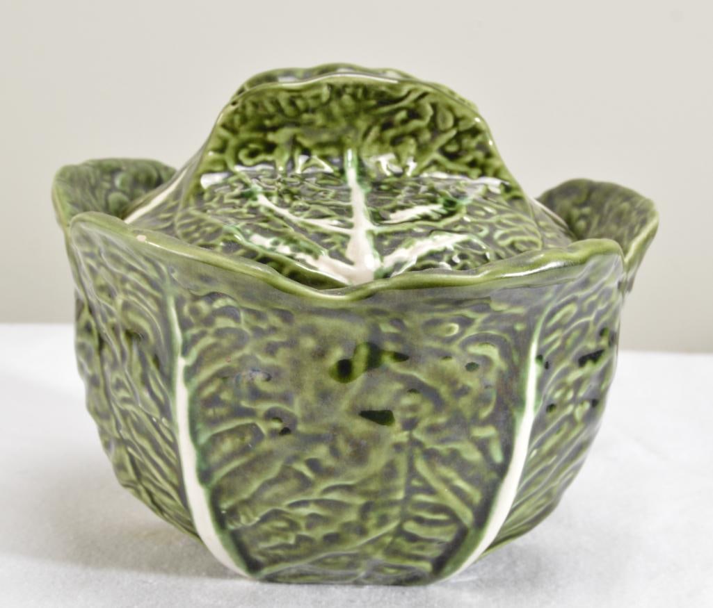 A Portuguese Majolica Cabbage Leaf Tureen (1 of 7)