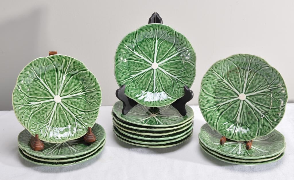 Fifteen (15) Bordallo Pinheiro Majolica Cabbage Leaf Green Salad Plates (1 of 6)