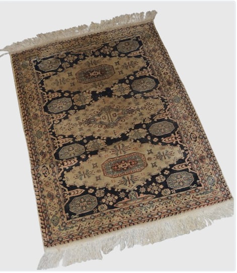 2' 4" x 3' 2" Keshan Area Rug (1 of 5)
