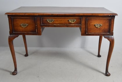 Queen Anne Style Office Desk