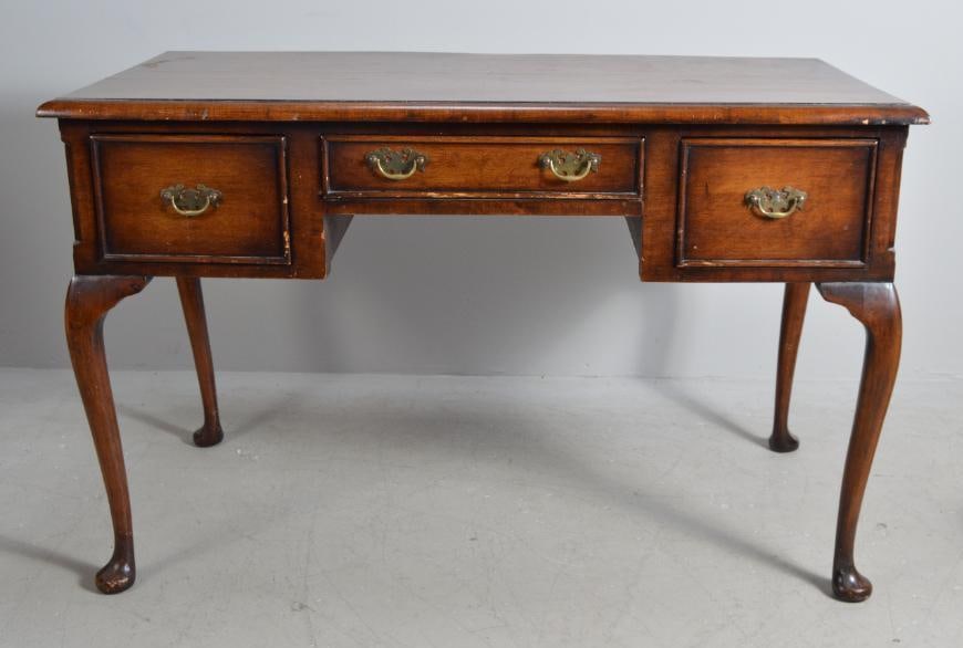 Queen Anne Style Office Desk
