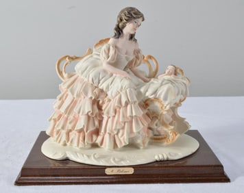 Berlcari Capodimonte Figurine