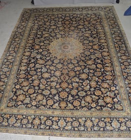 9' 5" x 12' 9" Persian Blue Nain Rug