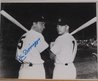 Joe DiMaggio Signed Photo