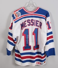 Mark Messier NY Rangers Signed Jersey
