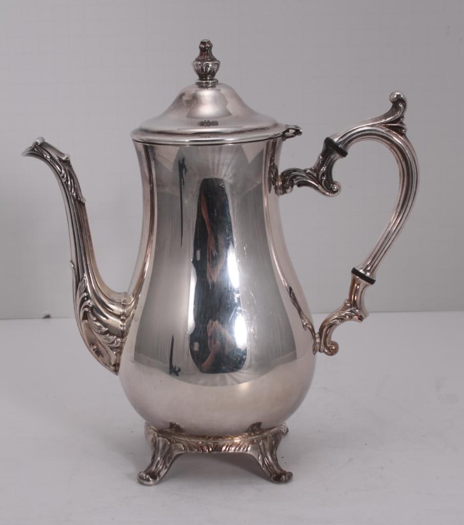 William Rogers Silverplate Coffee Pot (1 of 12)
