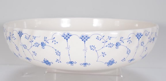 Shallow Center Bowl