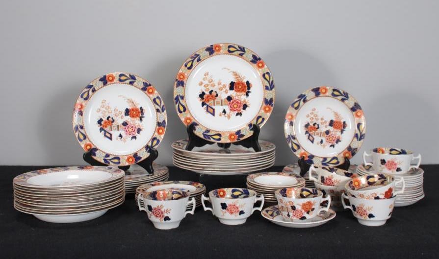 Wood & Sons "Wincanton" Service for 8 (1 of 7)