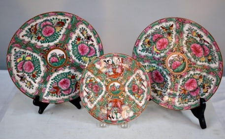 Three Rose Medallion Plates