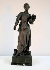 L'Abondance Sculpture