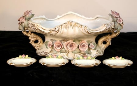 Gerold Porzellan (Bavaria) Rococo-Style Centerpiece Bowl
