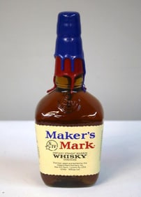 Maker’s Mark - UK vs. UL 2001 Rivalry Game Bottle