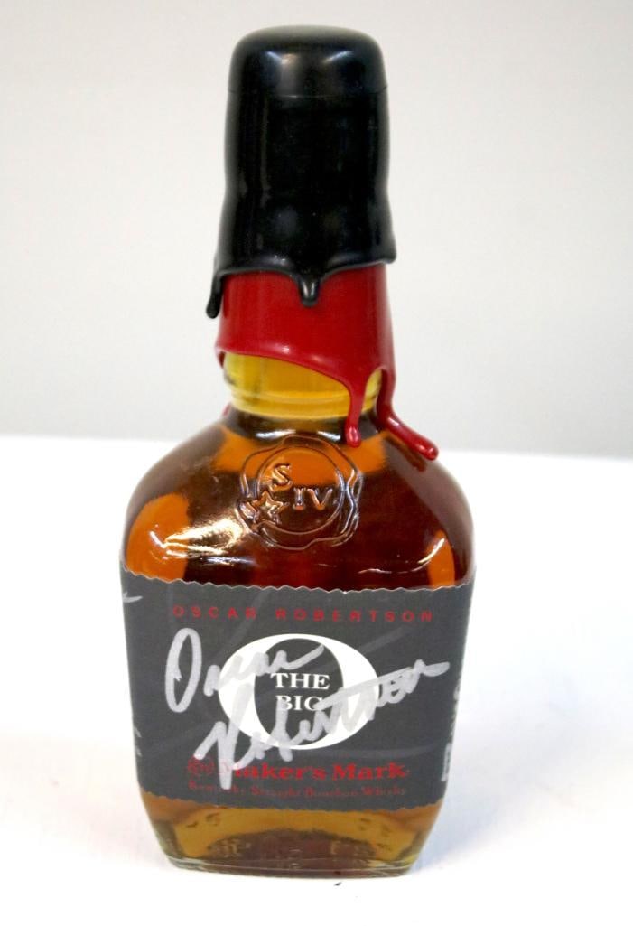 Maker’s Mark - The Big O – Oscar Robertson - Bottle (1 of 6)