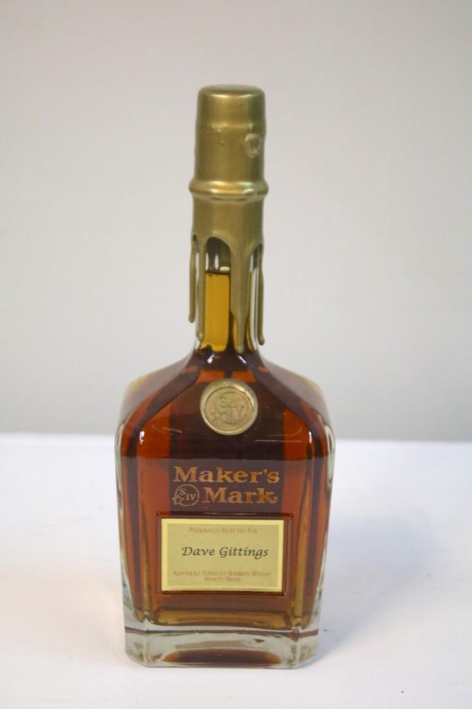 Maker’s Mark Personalized Selection - Gold Wax: Maker’s Mark Personalized Selection - Gold WaxA personalized Maker’s Mark Kentucky straight bourbon bottle featuring a metallic gold wax dip with long drip pattern and a custom front label reading