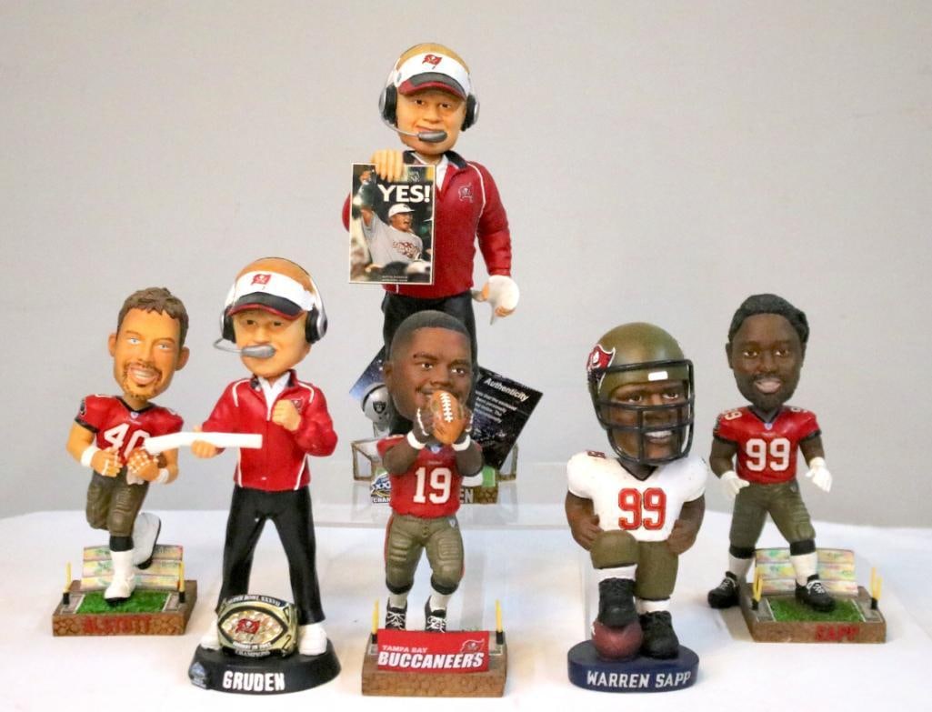 Tampa Bay Buccaneers Bobblehead Group (1 of 6)